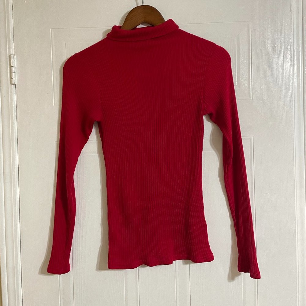 Club Monaco Ribbed Red Long-Sleeve Turtleneck Sweater